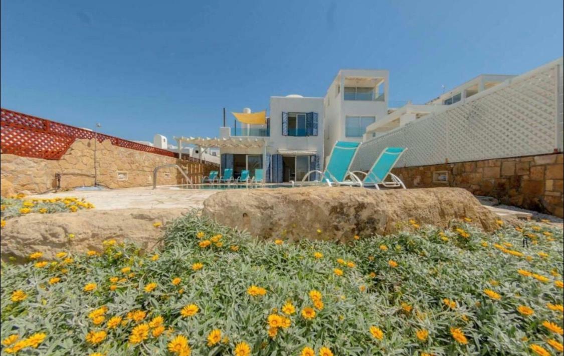 34 Beach Villa Paphos Extérieur photo